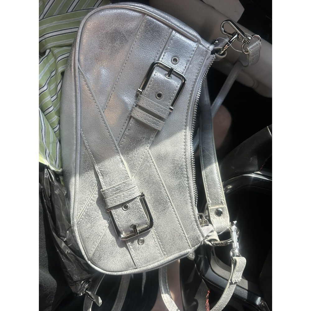 Silver Fashion Shoulder Bag And Handle Zip Closure